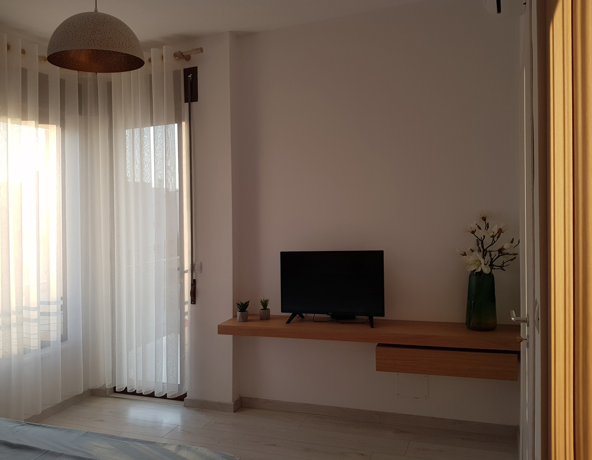 SAVITA-APARTMENT-42-LOGO